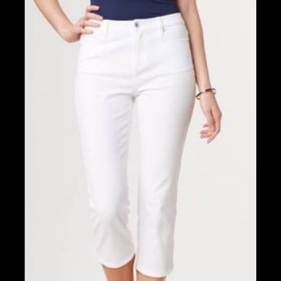 Coldwater Creek Pants - NWT Coldwater Creek Cropped Leg White Jeans